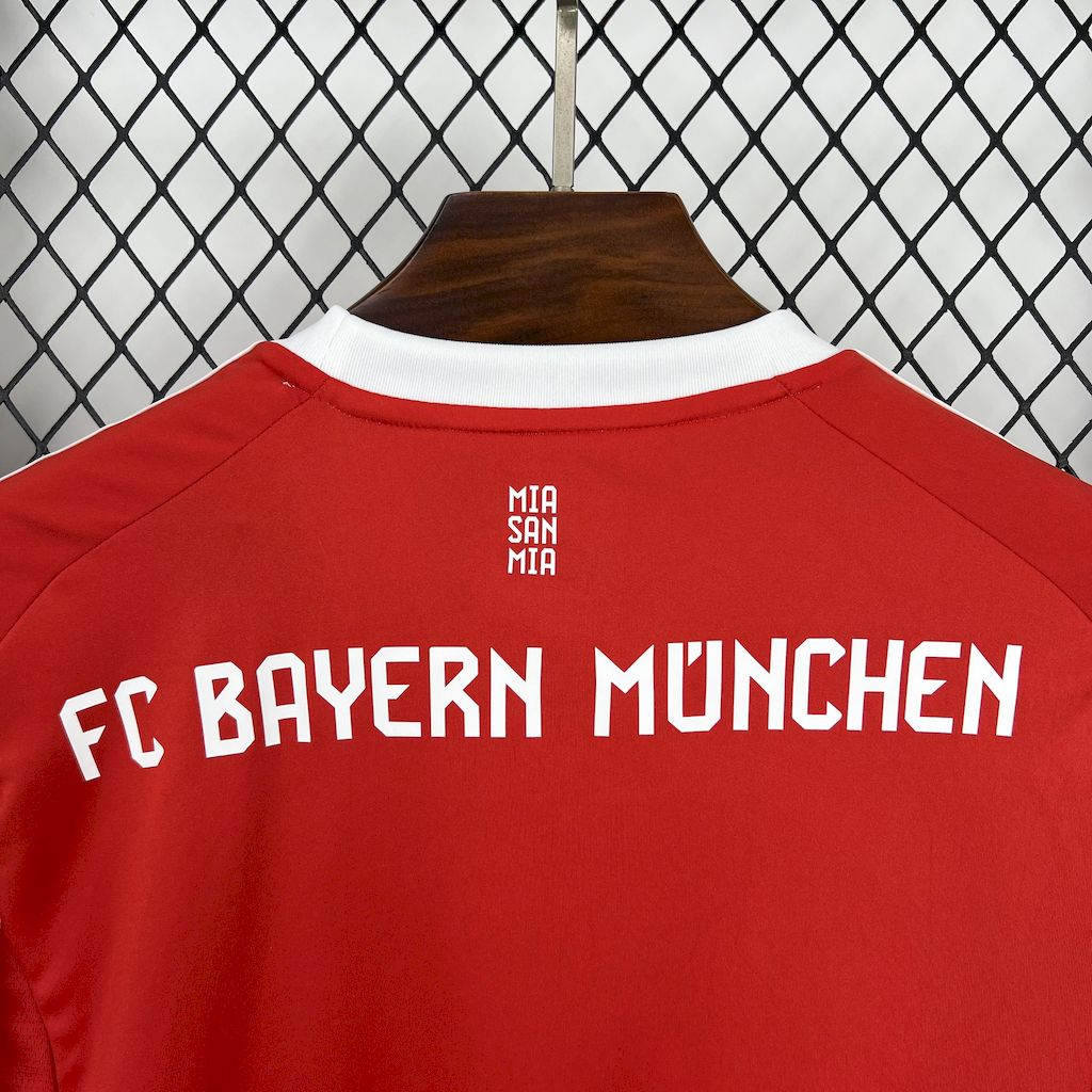 BAYERN MUNICH LOCAL 25/26 - Imagen 4
